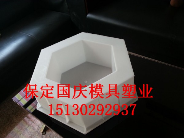 306A0A1974CF881A23744254CE8AA5EA_副本